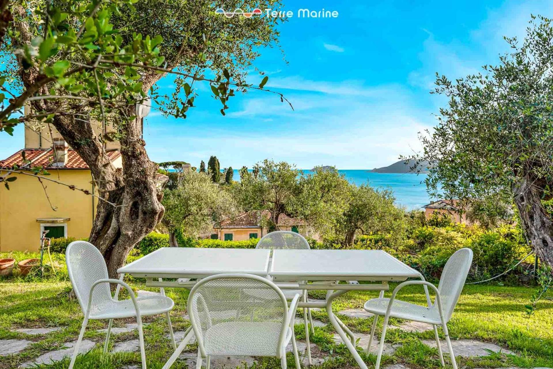 Ferienwohnung La Tuile, Terre Marine Lerici Exterior foto